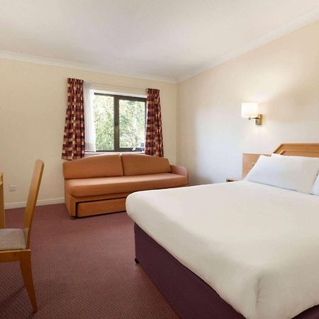 Days Inn Southampton Rownhams Chilworth (Hampshire) Exterior foto