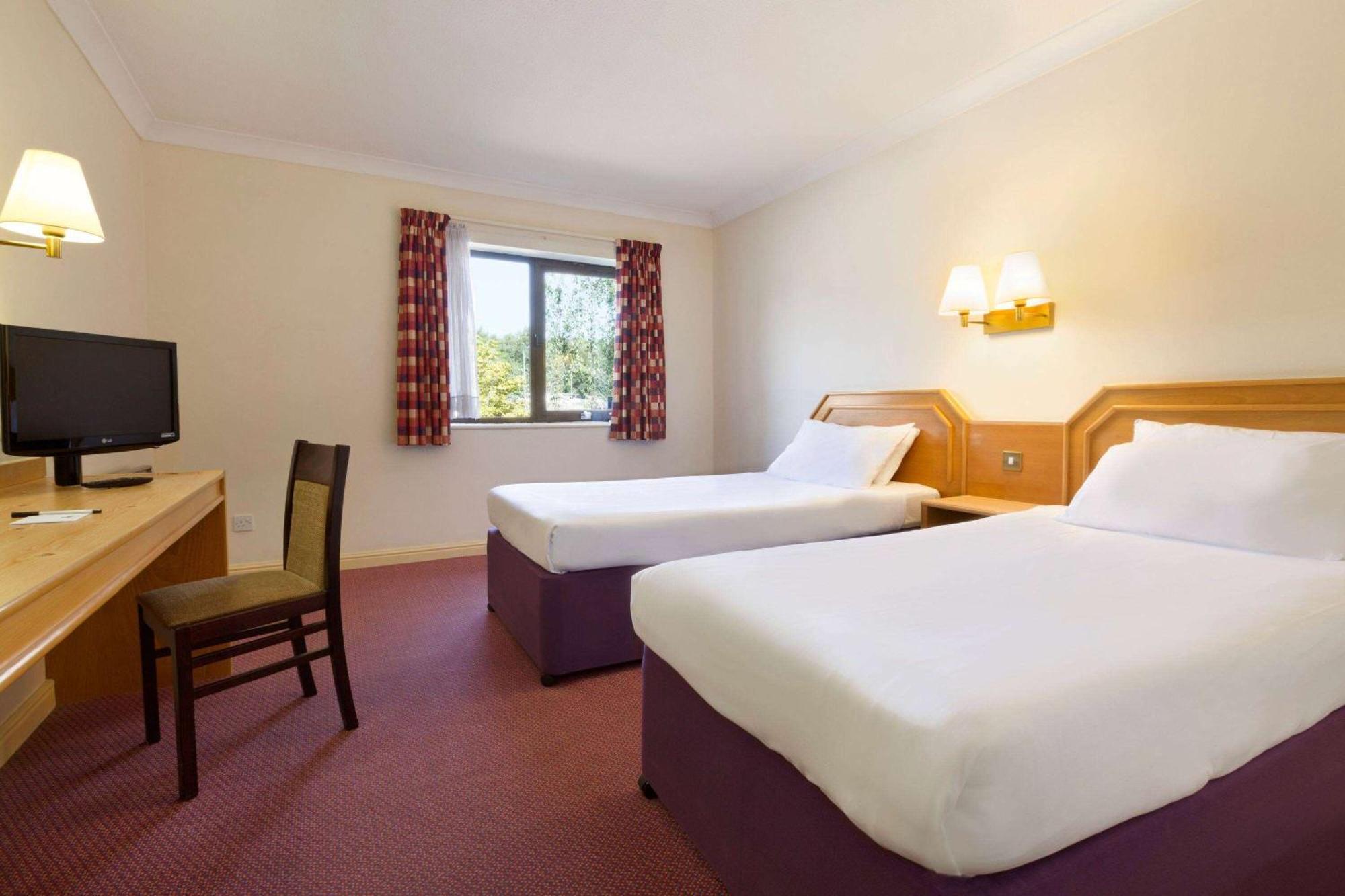 Days Inn Southampton Rownhams Chilworth (Hampshire) Exterior foto